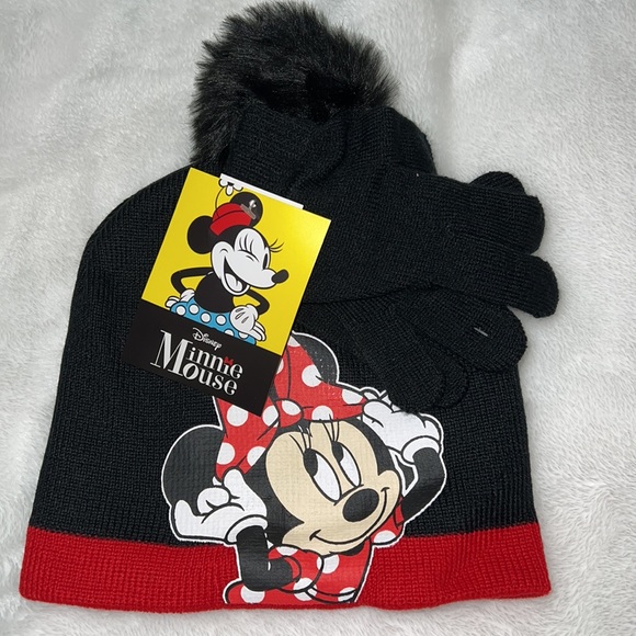 Set of 2, Disney Minnie Mouse beanie hat and gloves set. - Picture 9 of 13